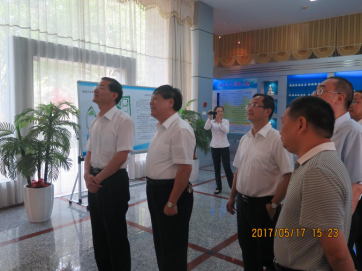 龍巖市市長林興祿，龍巖市委副書記、新羅區(qū)委書記何明華 蒞臨我司視察指導(dǎo)工作